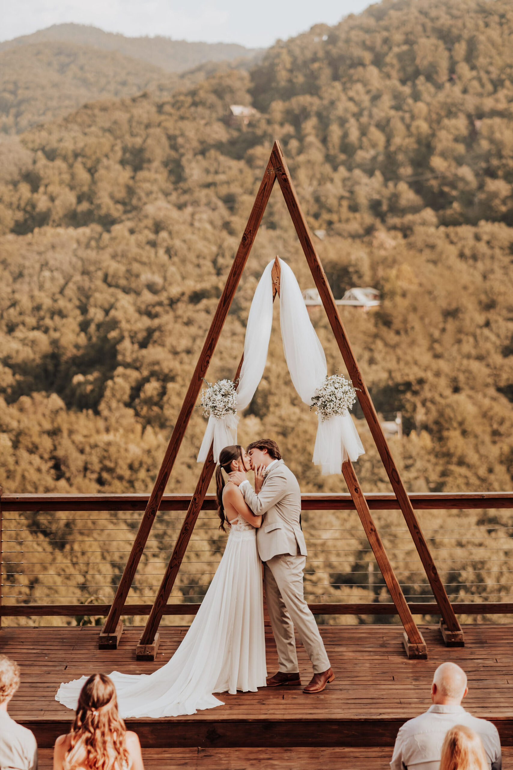 sevierville micro wedding 