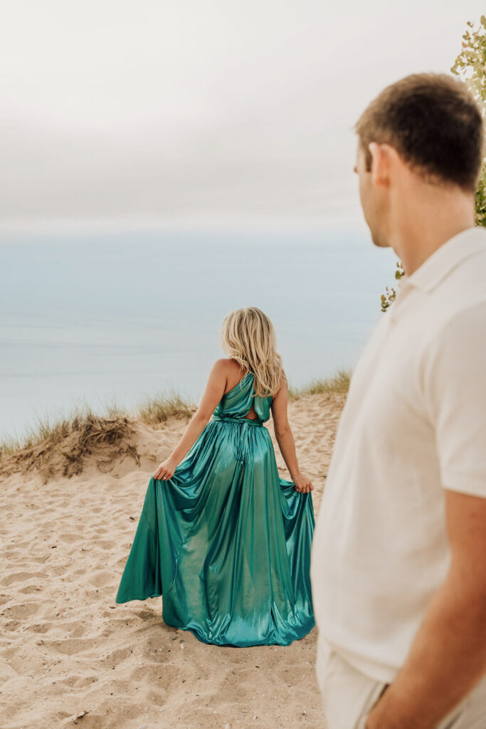 a guide on getting married at sleeping bear dunes 