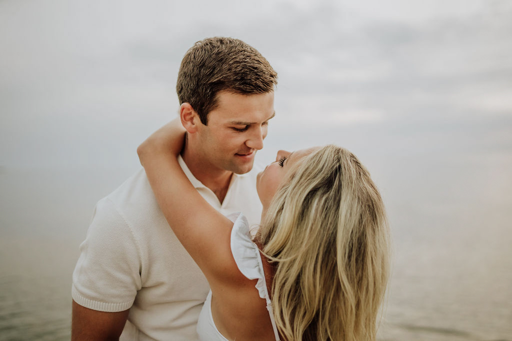 how to create a guest list for your micro wedding