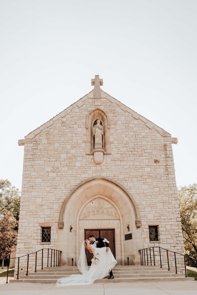 Michigan wedding photography costs