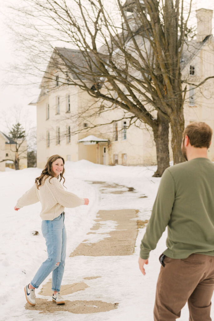 engagement sessions in traverse city michigan
