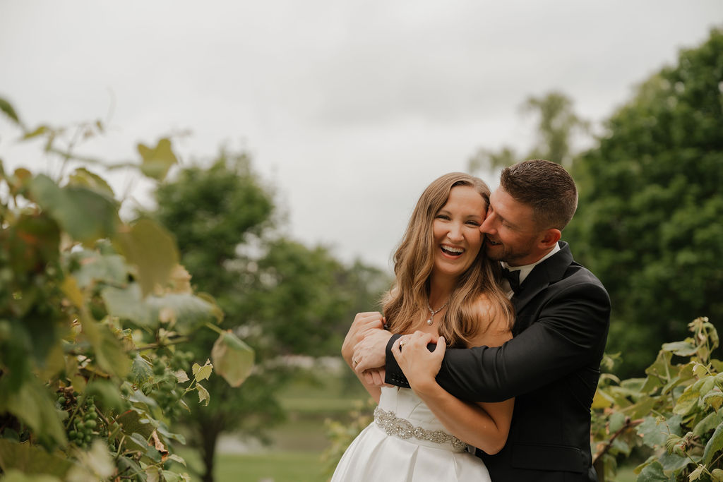 how long does it take to get wedding photos back 