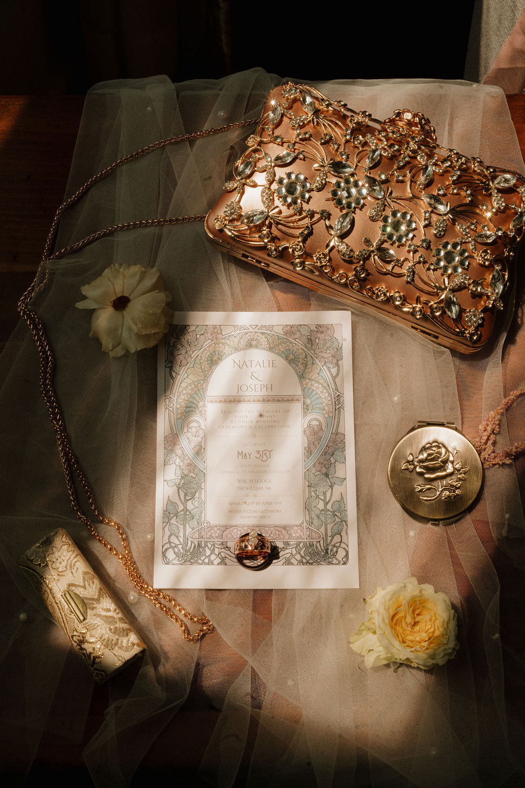 details from a micro wedding at the Birch lodge in Trout lake - natalie & joe 