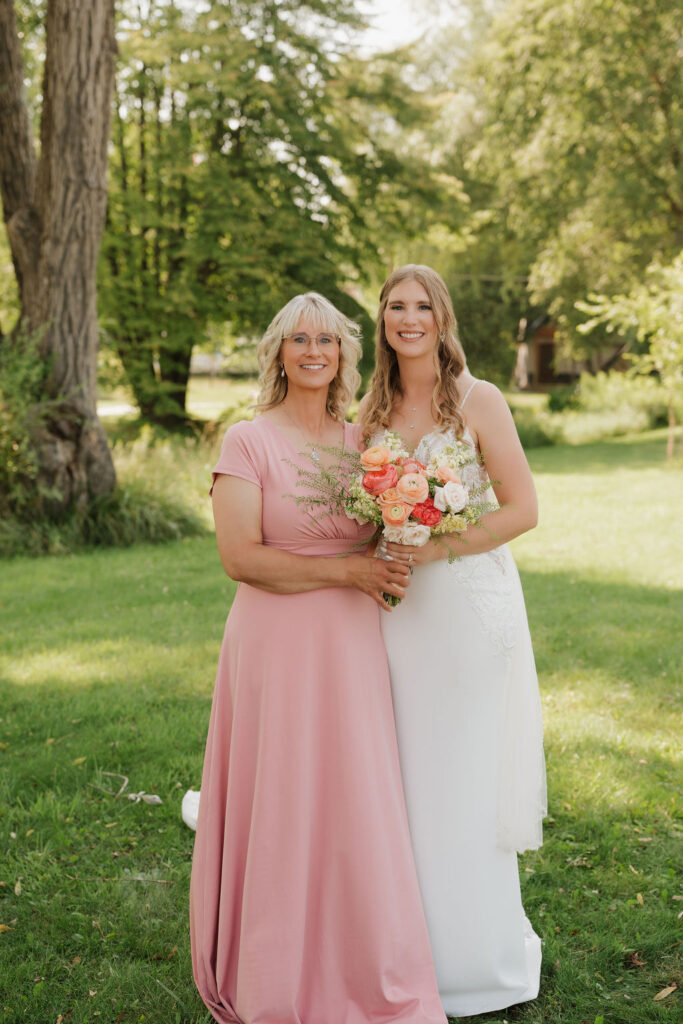 how to create a wedding family photo list 