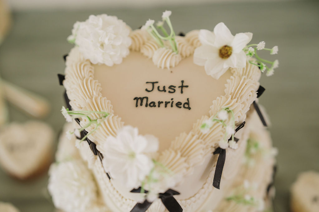 just married heart shaped cake at wedding in brooklyn mi
